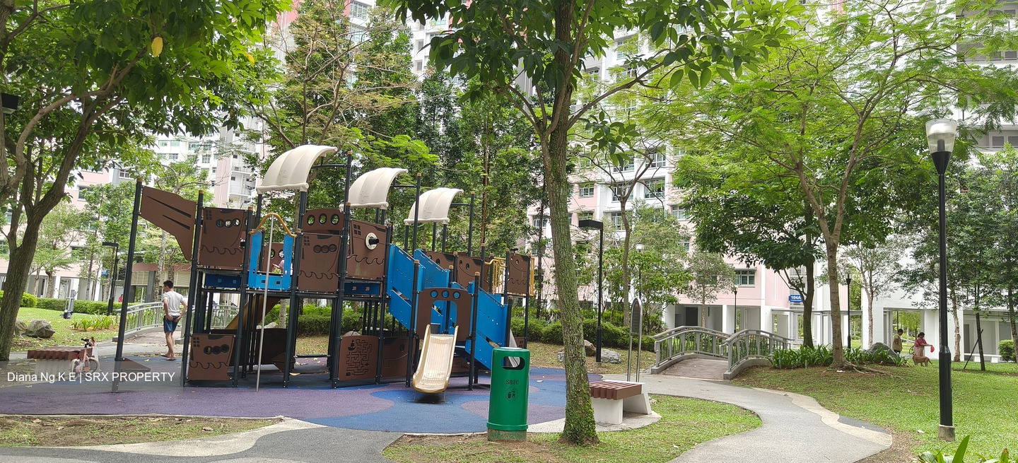 Blk 104D Eastbrook @ Canberra (Sembawang), HDB 2 Rooms #545697051
